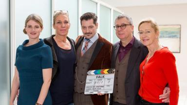 Drehstart "Falk" vl.  Mira Bartuschek (als Sophie), Caren Toennissen-Brandt WDR,  Fritz Karl (Falk), Gebhard Henke, Bea Schmidt (Produzentin Bavaria),